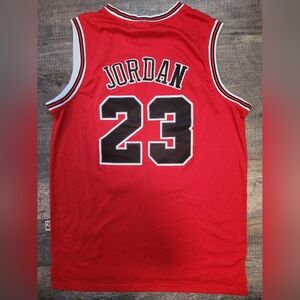 Chicago BullsMicheal Jordan Jersey XL